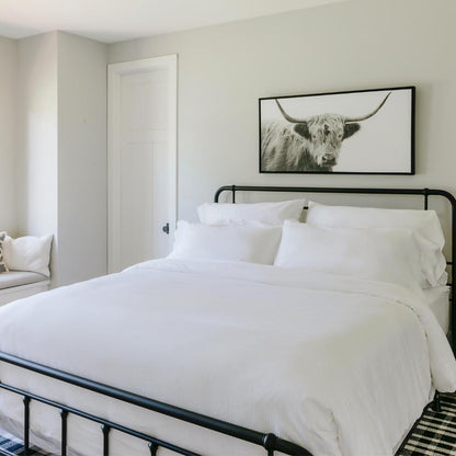 Down Duvet Insert Lightweight on The Fairmont Signature Bed