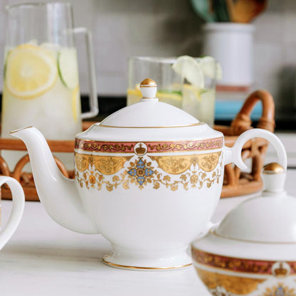 Library Collection 4 Cup teapot in table setting