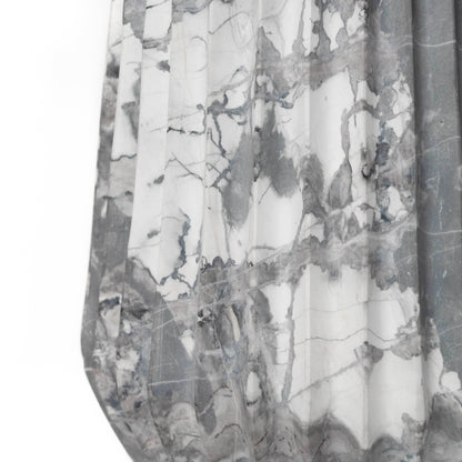 Duna Vase | White Accents + Decor