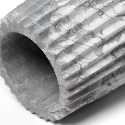 Duna Vase | White Accents + Decor