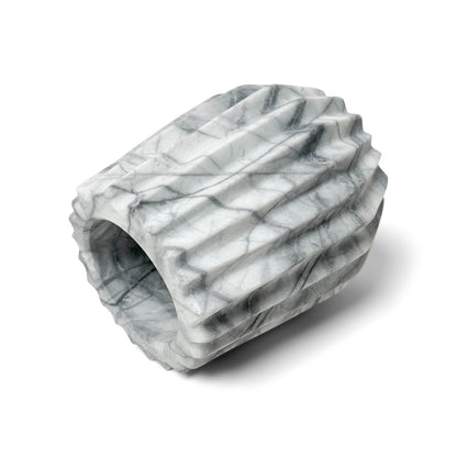 Duna Vase | White Accents + Decor